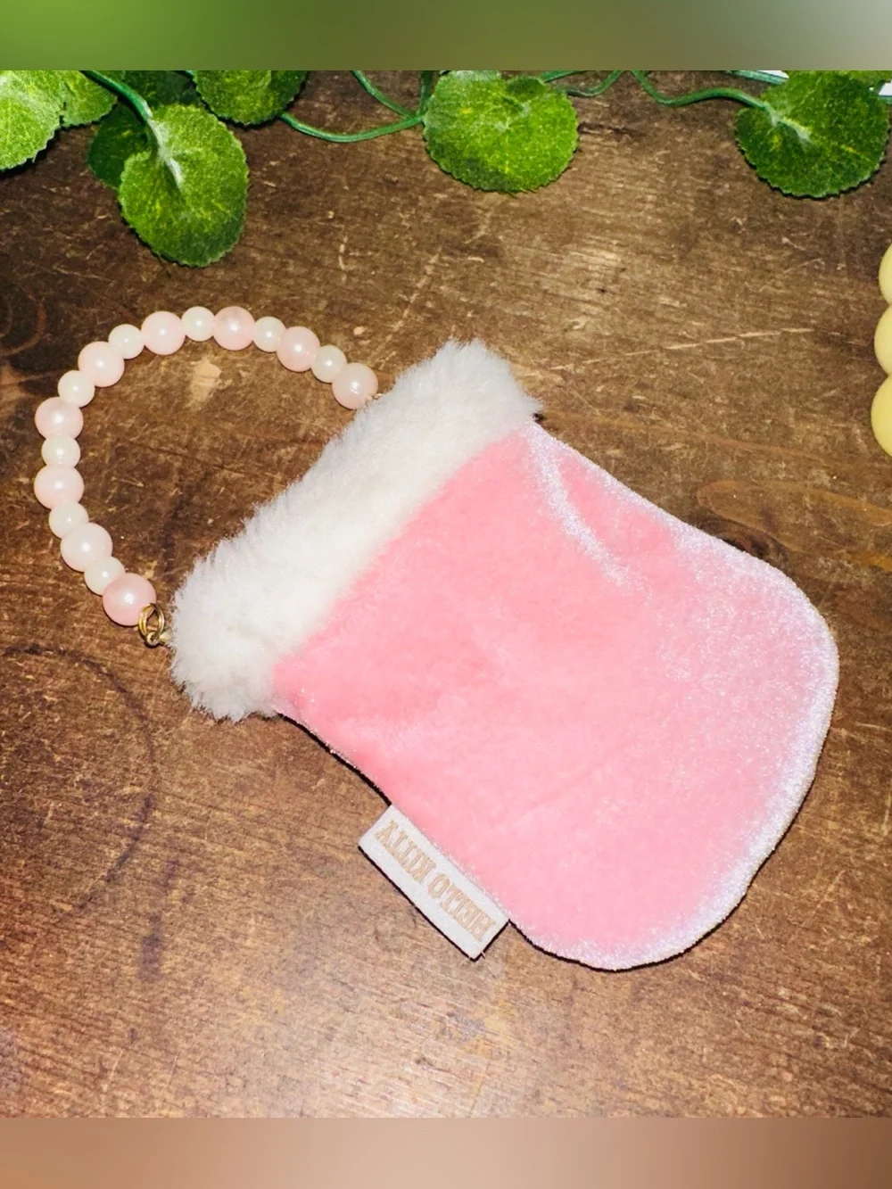 Y2K Hello Kitty Vintage Sanrio 2000’s Phone Pocket Holder